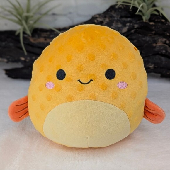 Safa the Pufferfish 8” Squishmallow - Picture 1 of 9